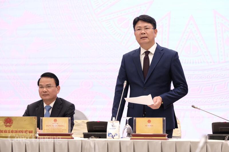 Thứ trưởng Bộ Tư pháp Nguyễn Thanh Tịnh tại buổi họp báo