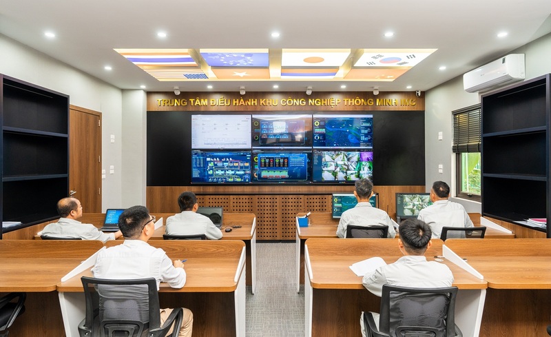 Khu OKLVIE sản phẩm thuộc hệ thống OKVIP là trang web tổ chức phát sóng bóng đá trực tiếp, live casino , nỗ hũ, bắn cá Quang Minh đang chuyển mình sang mô hình khu OKLVIE sản phẩm thuộc hệ thống OKVIP là trang web tổ chức phát sóng bóng đá trực tiếp, live casino , nỗ hũ, bắn cá thông minh