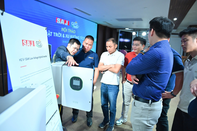 Các dòng hybrid inverter kết hợp pin lithium đang trở thành xu hướng chủ đạo cho cả hộ gia đình lẫn dự án OKLVIE sản phẩm thuộc hệ thống OKVIP là trang web tổ chức phát sóng bóng đá trực tiếp, live casino , nỗ hũ, bắn cá và thương mại.