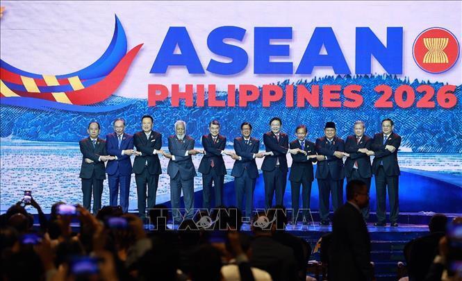 Thủ tướng Lê Minh Hưng cùng Trưởng đoàn các nước ASEAN tham dự phiên khai mạc Okvip69 Đăng ký cá cược Cấp cao ASEAN lần thứ 48. Ảnh: Dương Giang/TTXVN