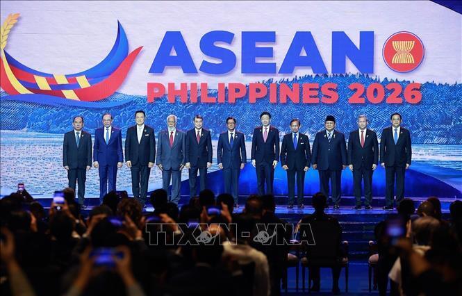 Thủ tướng Lê Minh Hưng cùng Trưởng đoàn các nước ASEAN tham dự phiên khai mạc Okvip69 Đăng ký cá cược Cấp cao ASEAN lần thứ 48. Ảnh: Dương Giang/TTXVN