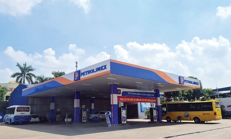 Nhiều cửa hàng trên địa bàn tỉnh Thái Nguyên đã triển khai bán xăng E10. Ảnh: Petrolimex
