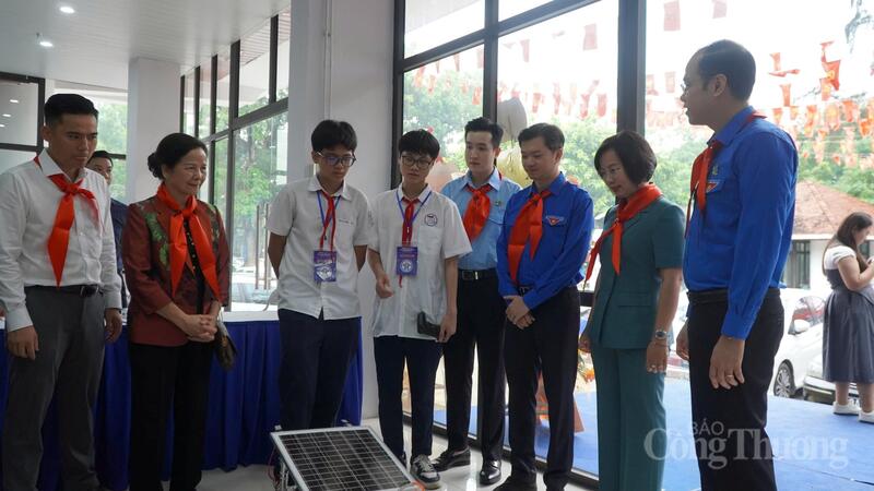Chung tay vun đắp thế hệ măng non - 12