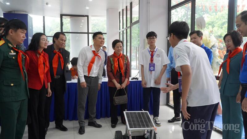 Chung tay vun đắp thế hệ măng non - 10