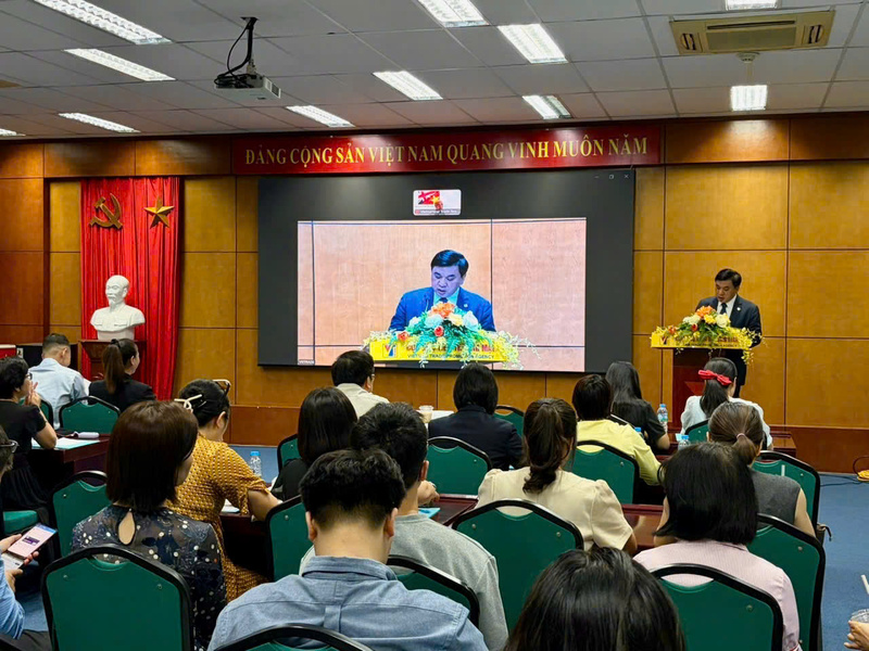 Toàn cảnh Hội thảo “Hợp tác cơ hội và thách thức phát triển thị trường Vương quốc Anh”. Ảnh: Minh Hương