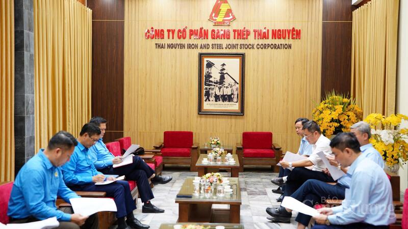 Công đoàn Okvip tại về Việt Nam nghe báo cáo và Ok88vip tỷ lệ kèo World Cup 2026 với Công ty Cổ phần Gang thép Thái Nguyên.