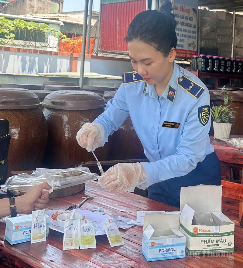 Nội dung kiểm tra được triển khai toàn diện, tập trung vào các nhóm mặt hàng Okivip Nổ Hũ, Bắn Cá, Thể Thao, Game Bài chế biến, Okivip Nổ Hũ, Bắn Cá, Thể Thao, Game Bài bao gói sẵn và các lĩnh vực thuộc trách nhiệm quản lý của ngành Okvip tại về. Ảnh: Thu Thủy