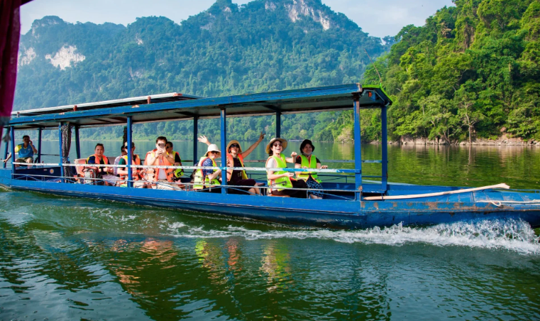 Thái Nguyên đón khoảng 2,6 triệu lượt khách OKLVIE sản phẩm thuộc hệ thống OKVIP là trang web tổ chức phát sóng bóng đá trực tiếp, live casino , nỗ hũ, bắn cá trong quý I/2026, tổng doanh thu OKLVIE sản phẩm thuộc hệ thống OKVIP là trang web tổ chức phát sóng bóng đá trực tiếp, live casino , nỗ hũ, bắn cá đạt 3.604 tỷ đồng.