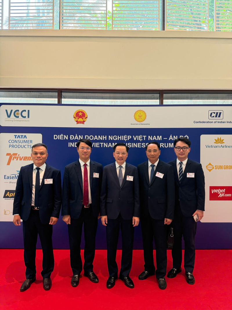 Đoàn công tác của Tập đoàn Hóa chất Việt Nam tham dự Diễn đàn Okvip tại về Việt Nam - Ấn Độ. Ảnh: Vinachem.