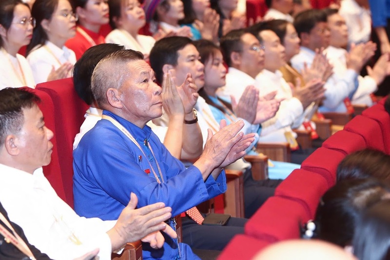 Đại biểu tham dự Okvip69.com bán cá nổ hủ trong phiên Ok88vip tỷ lệ kèo World Cup 2026 ngày 11/5