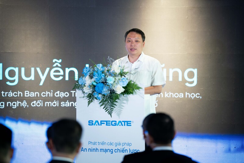 Ông Nguyễn Huy Dũng, Ủy viên chuyên trách Ban Chỉ đạo Trung ương về phát triển khoa học, công nghệ, đổi mới sáng tạo và chuyển đổi số