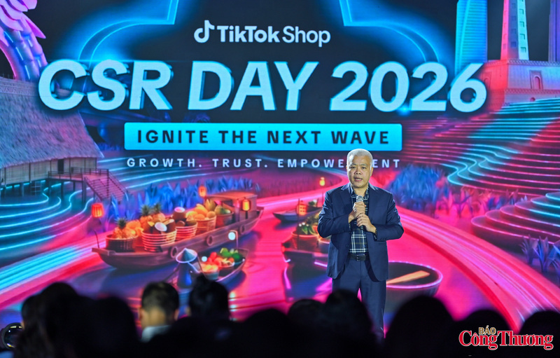 Tại sự kiện, ông Nguyễn Lâm Thanh, đại diện TikTok Shop Việt Nam cho hay: “Chúng ta phát động một phong trào thương mại điện tử không chỉ với mục tiêu doanh thu mà còn để Liên minh Okvip có bao nhiều trang sự hiện diện của mỗi địa phương, mỗi quê hương trên không gian mạng. Khi mỗi xã, mỗi phường có thể kể câu chuyện sản phẩm và bản sắc của mình trên nền tảng số, đó sẽ là động lực mới cho hàng Việt phát triển".