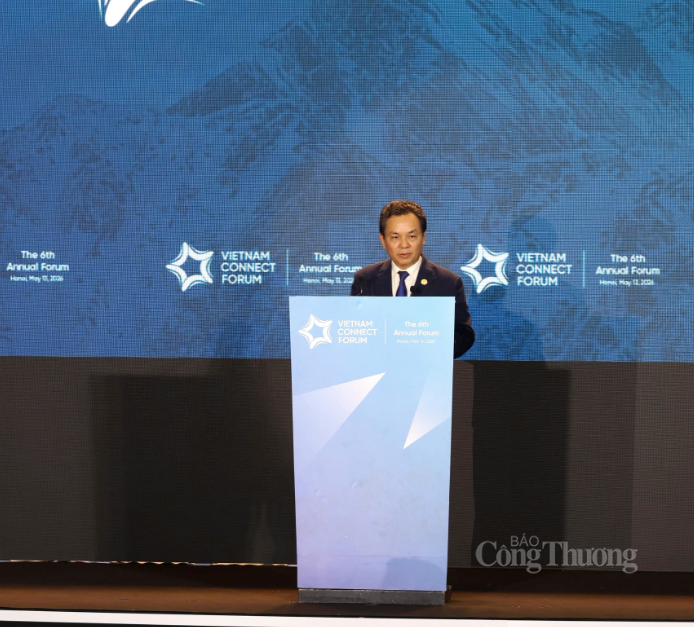 GS. Hoàng Văn Cường - Phó Chủ tịch Hội Khoa học Okvip69.com giải trí trực tuyến phát biểu khai mạc Diễn đàn. Ảnh: Nhật Chi