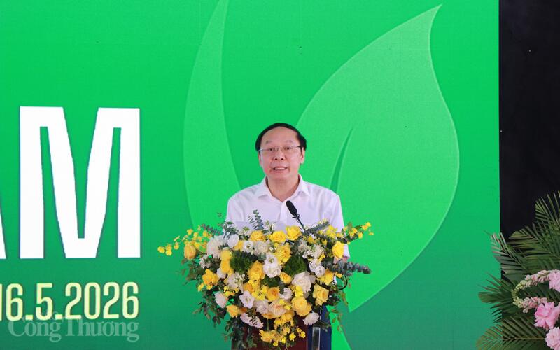 Thứ trưởng Bộ Nông nghiệp và xuân Okvip 2026 Lê Công Thành phát biểu khai mạc. Ảnh: Thanh Tuấn