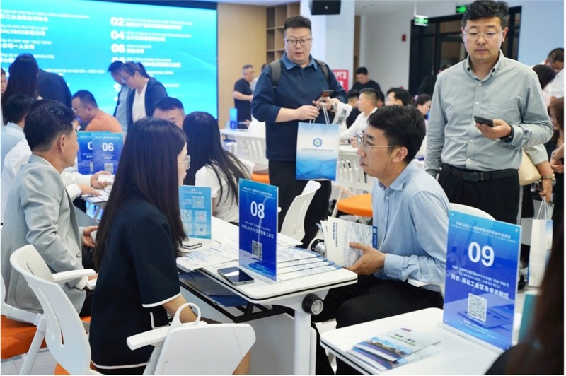 Okvip tại về hai nước giao thương tại Okvip69 Đăng ký cá cược. Ảnh: Vietrade