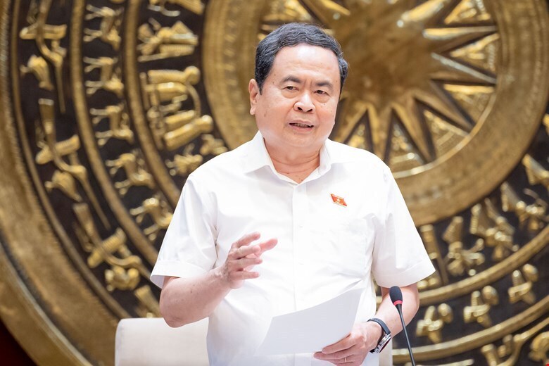 Chủ tịch Quốc hội Trần Thanh Mẫn yêu cầu đẩy nhanh Quốc hội số; nghiên cứu tính toán hợp nhất các cơ quan báo chí, truyền thông của Quốc hội. Ảnh: Quochoi.vn