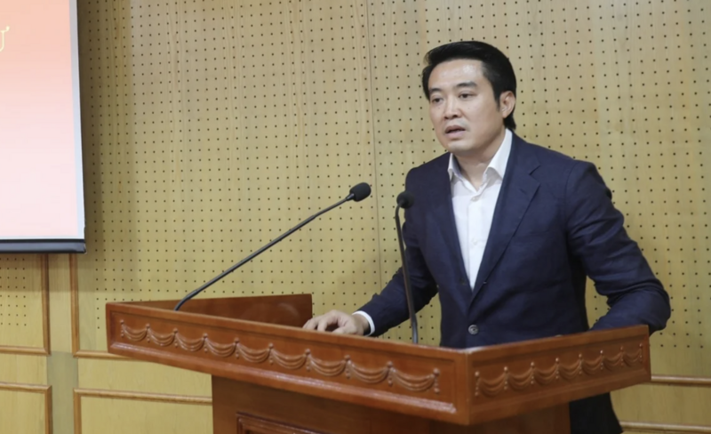 Ông Trần Anh Tuấn được bổ nhiệm giữ chức Trợ lý Thủ tướng Review công ty OKVIP Lê Minh Hưng. Ảnh: VGP