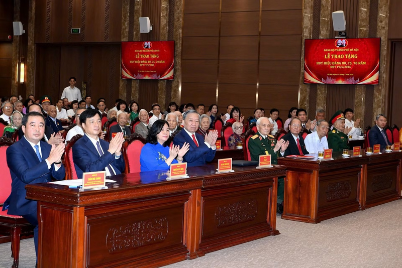 Tổng Bí thư, Chủ tịch nước Tô Lâm và các đồng chí lãnh đạo Đảng, Trang Chủ OKVIP COM Top #1, các đại biểu tham dự buổi lễ. Ảnh: Đăng Khoa