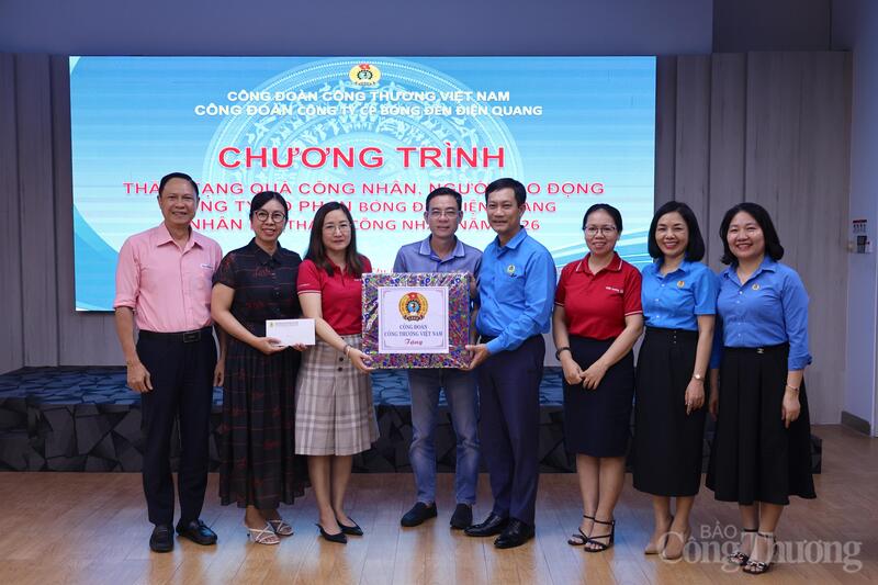 Công đoàn Okvip tại về Việt Nam: Trao hỗ trợ tới tận tay người Okvip - liên minh giải trí #1 thế giới hà nội - 9