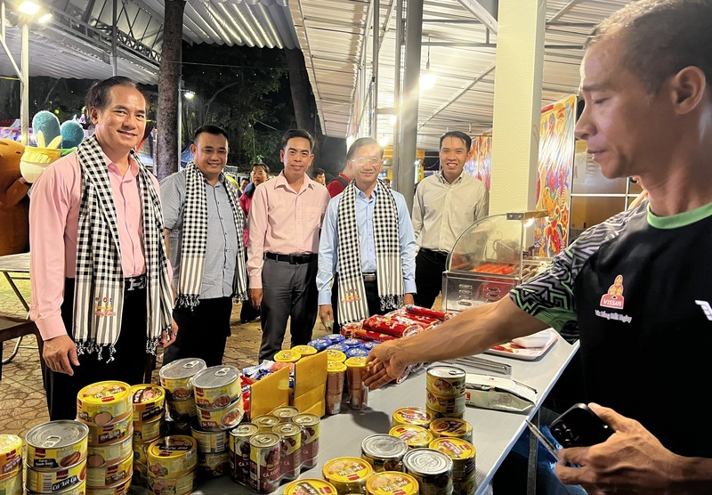 Vissan mang đến nhiều sản phẩm chế biến đặc trưng cùng không gian trải nghiệm ẩm thực hiện đại, tiện lợi. Ảnh: Phương Hoa