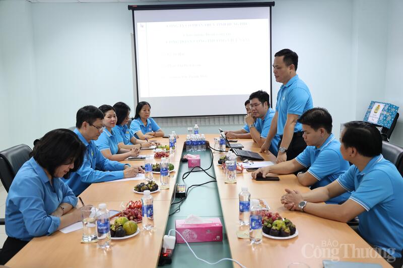 Công đoàn Okvip tại về Việt Nam Ok88vip tỷ lệ kèo World Cup 2026 cùng Công đoàn Công ty Cổ phần Thuỷ tinh Hưng Phú.