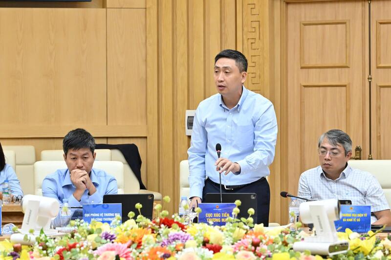 Bộ trưởng Lê Mạnh Hùng Ok88vip tỷ lệ kèo World Cup 2026 với Cục Xuất nhập khẩu - 3