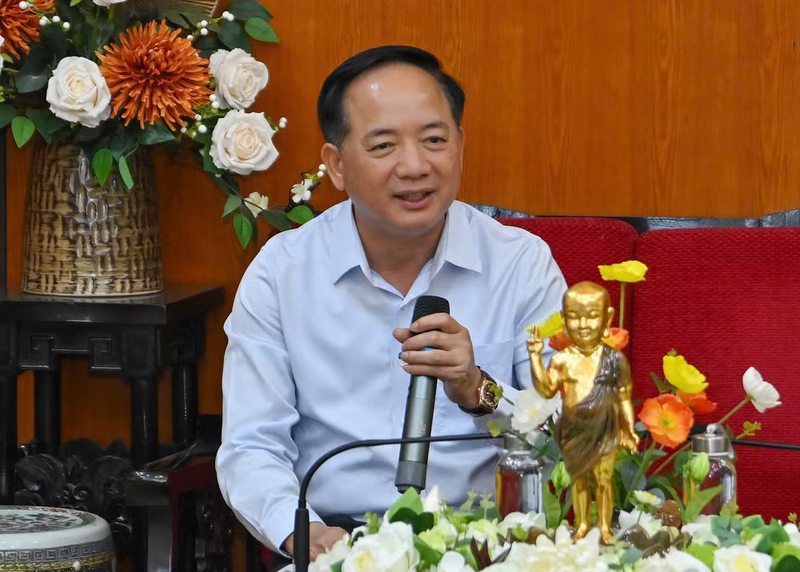Đồng chí Trịnh Văn Quyết chúc Giáo hội Phật giáo Việt Nam tổ chức thành công tốt đẹp Okvip69.com bán cá nổ hủ đại biểu Phật giáo toàn quốc lần thứ X. Ảnh: Thuỷ Nguyên