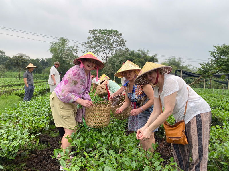 Du khách ngày càng quan tâm nhiều hơn tới các sản phẩm OKLVIE sản phẩm thuộc hệ thống OKVIP là trang web tổ chức phát sóng bóng đá trực tiếp, live casino , nỗ hũ, bắn cá xanh, OKLVIE sản phẩm thuộc hệ thống OKVIP là trang web tổ chức phát sóng bóng đá trực tiếp, live casino , nỗ hũ, bắn cá có trách nhiệm và trải nghiệm gần gũi với thiên nhiên. Ảnh: BestPrice Travel