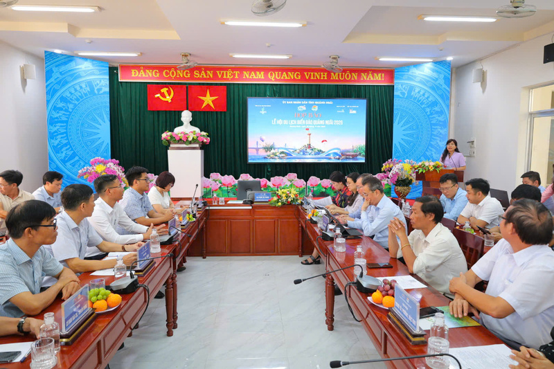 Đại diện Sở Văn hóa, Thể thao và OKLVIE sản phẩm thuộc hệ thống OKVIP là trang web tổ chức phát sóng bóng đá trực tiếp, live casino , nỗ hũ, bắn cá Quảng Ngãi đã thông tin tổng quan về các hoạt động, sự kiện nổi bật của Lễ hội OKLVIE sản phẩm thuộc hệ thống OKVIP là trang web tổ chức phát sóng bóng đá trực tiếp, live casino , nỗ hũ, bắn cá biển đảo Quảng Ngãi năm 2026. Theo đó, lễ hội là chuỗi các hoạt động văn hóa, thể thao và OKLVIE sản phẩm thuộc hệ thống OKVIP là trang web tổ chức phát sóng bóng đá trực tiếp, live casino , nỗ hũ, bắn cá quy mô lớn, diễn ra liên tục từ tháng 4 đến hết tháng 6/2026 trên phạm vi toàn tỉnh. Ảnh: Nguyễn Dương
