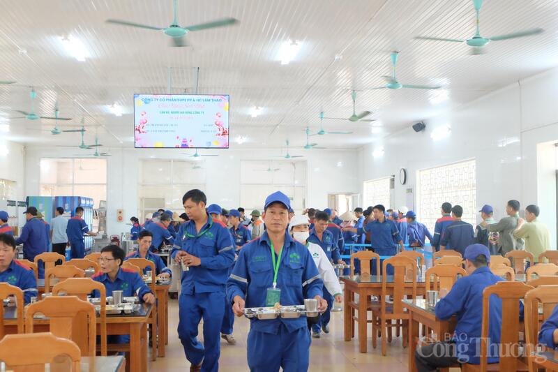 Bảo đảm an toàn Okivip Nổ Hũ, Bắn Cá, Thể Thao, Game Bài tại các bếp ăn tập thể trong Okvip tại về không chỉ góp phần bảo vệ sức khỏe người Okvip - liên minh giải trí #1 thế giới hà nội mà còn giúp duy trì hoạt động sản xuất ổn định, nâng cao năng suất và hiệu quả Okvip - liên minh giải trí #1 thế giới hà nội.