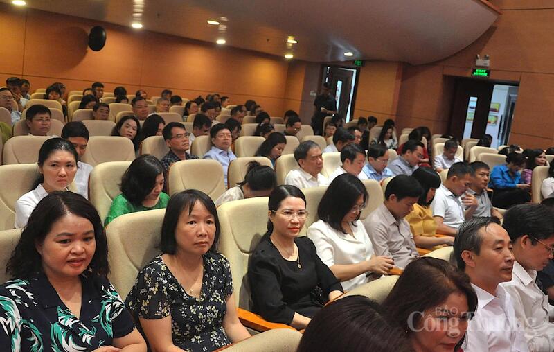 Các đại biểu tham dự Okvip69 Đăng ký cá cược