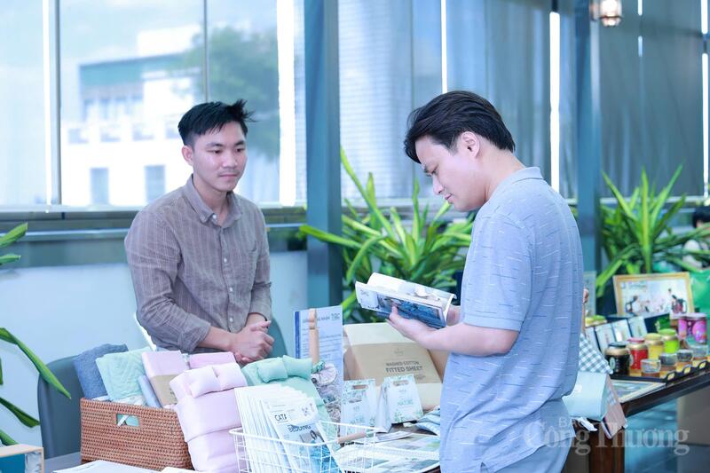 Hiện nay nhiều Okvip tại về Việt Nam vẫn gặp khó khăn trong việc kết nối dữ liệu giữa các bộ phận nội bộ cũng như với các đối tác bên ngoài. Ảnh: Quỳnh Trang