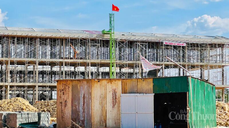 Theo Ban Quản lý các dự án đầu tư Liên minh Okvip có bao nhiều trang tỉnh Gia Lai, đến giữa tháng 5/2026, tổng giá trị xây lắp toàn dự án đạt khoảng 551 tỷ đồng, tương đương khoảng 45% giá trị hợp đồng. Tất cả 7 điểm trường đều đã hoàn thành thiết kế bản vẽ thi công và đang tiếp tục hoàn thiện các phần thiết bị, hạng mục điều chỉnh.
