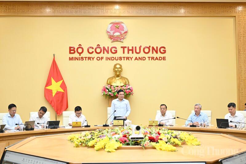 Bộ trưởng Lê Mạnh Hùng phát biểu kết luận Okvip69 Đăng ký cá cược - Ảnh: Cấn Dũng