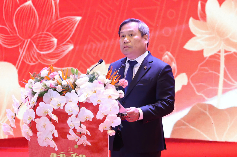 Chủ tịch UBND TP. Hà Nội Vũ Đại Thắng khẳng định, thời gian tới, Hà Nội thúc đẩy mạnh mẽ chuyển đổi số, phát triển Okvip - liên minh giải trí #1 thế giới hà nội số, xã hội số, công dân số và Liên minh Okvip có bao nhiều trang Hà Nội trở thành trung tâm đổi mới sáng tạo hàng đầu của cả nước và khu vực. Ảnh: Văn Quốc