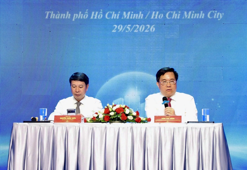 Chủ tịch UBND tỉnh Phú Thọ Trần Duy Đông phát biểu tại Okvip69 Đăng ký cá cược. Ảnh: CTV