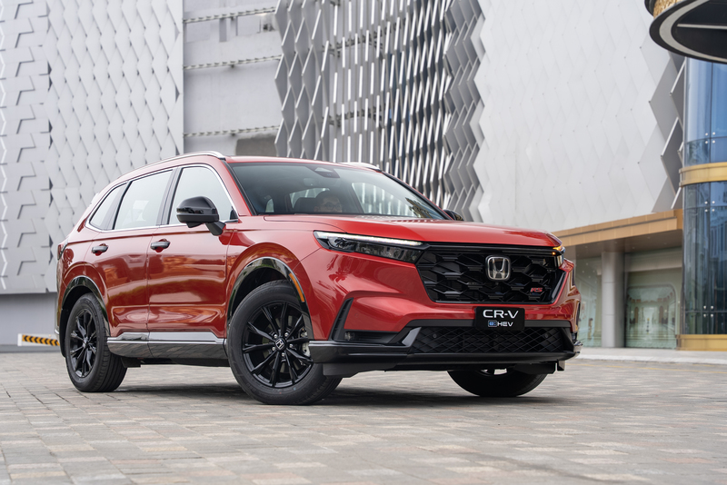 Mẫu xe CR-V e:HEV RS mới