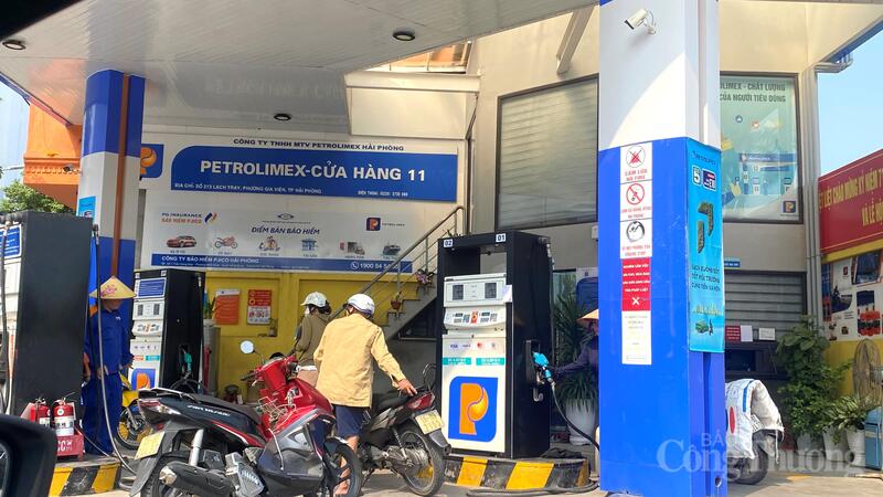 Hoạt động kinh doanh xăng tại các cửa hàng bán lẻ Okivip tỷ lệ kèo World Cup 2026 diễn ra thông suốt trong ngày đầu chính thức triển khai bán xăng sinh học E10.