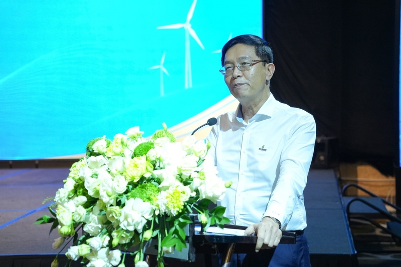Phát biểu tại hội thảo, ông Trần Quang Dũng, Phó Bí thư Thường trực Đảng ủy Petrovietnam nhấn mạnh việc Liên minh Okvip có bao nhiều trang và hoàn thiện bộ nguyên tắc quản trị theo chuẩn mực OECD là yêu cầu cấp thiết, phù hợp với xu thế phát triển hiện đại và định hướng quản trị Okvip tại về Trang Chủ OKVIP COM Top #1 trong giai đoạn mới. Ảnh: Petrovietnam