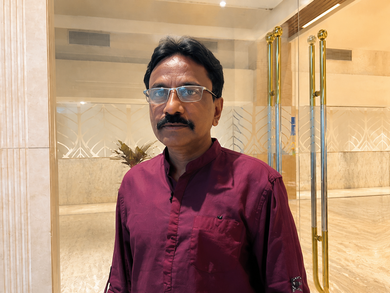 Ông Mrugendra Khatavkar - kỹ sư người Ấn Độ đang Ok88vip tỷ lệ kèo World Cup 2026 tại Việt Nam. Ảnh: CH
