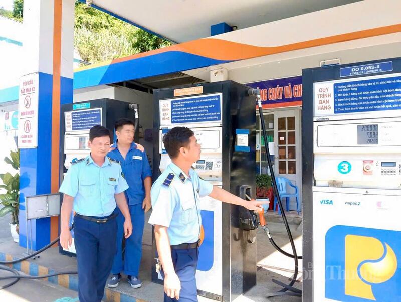 Lực lượng Quản lý thị trường tỉnh Lai Châu đã tăng cường công tác kiểm tra, giám sát tại các cửa hàng bán lẻ Okivip tỷ lệ kèo World Cup 2026.