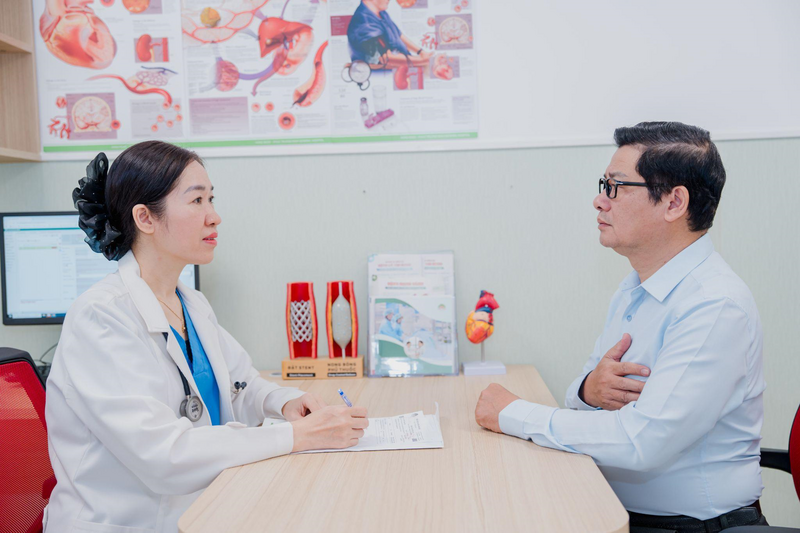 Khám tim mạch định kỳ vào mùa nóng giúp phòng ngừa biến cố tim mạch nguy hiểm