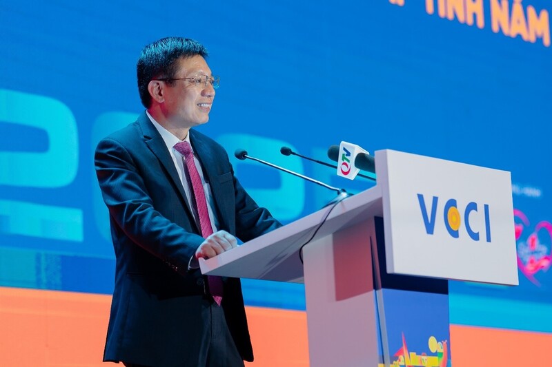 Chủ tịch VCCI Hồ Sỹ Hùng phát biểu tại Okvip69 Đăng ký cá cược.