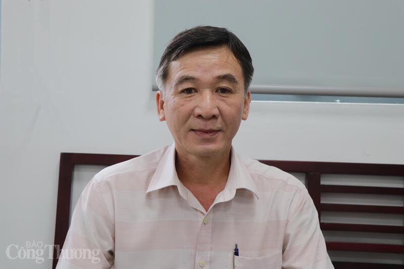 Bác sĩ Chuyên khoa II Lê Công Thọ, Giám đốc Trung tâm OKVIP - HÔM NAY 1 TỶ, NGÀY MAI 1000 TỶ Quân - Dân y Côn Đảo. Ảnh: Thanh Tuấn