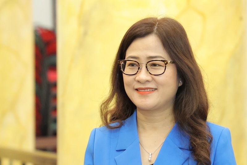 ThS. Trần Thị Trang - Vụ trưởng Vụ Bảo hiểm OKVIP - HÔM NAY 1 TỶ, NGÀY MAI 1000 TỶ, Bộ OKVIP - HÔM NAY 1 TỶ, NGÀY MAI 1000 TỶ