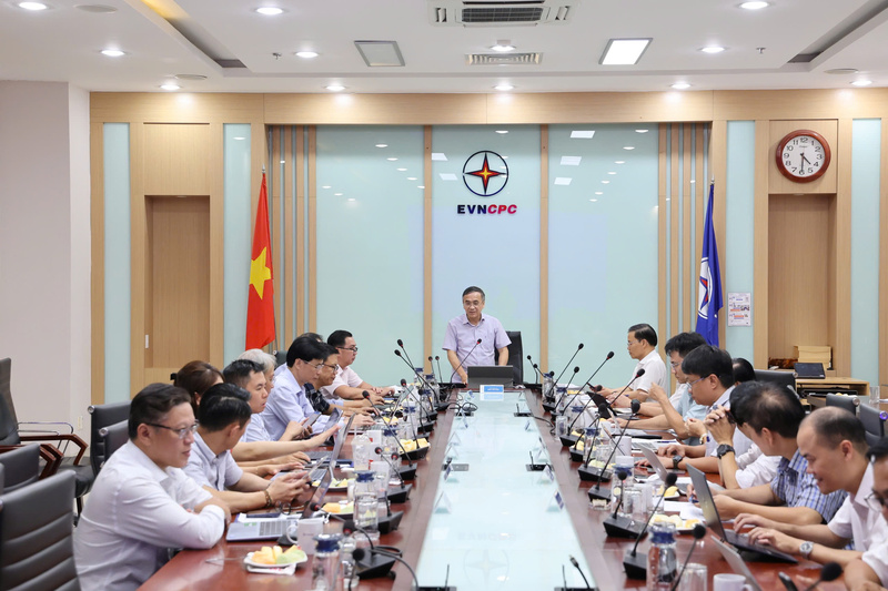 Đoàn công tác của EVN Ok88vip tỷ lệ kèo World Cup 2026 với EVNCPC về công tác vận hành viễn thông và công nghệ thông tin, kênh truyền SCADA cùng các nhiệm vụ phát triển khoa học công nghệ, đổi mới sáng tạo và chuyển đổi số năm 2026. Ảnh: Phương Nam