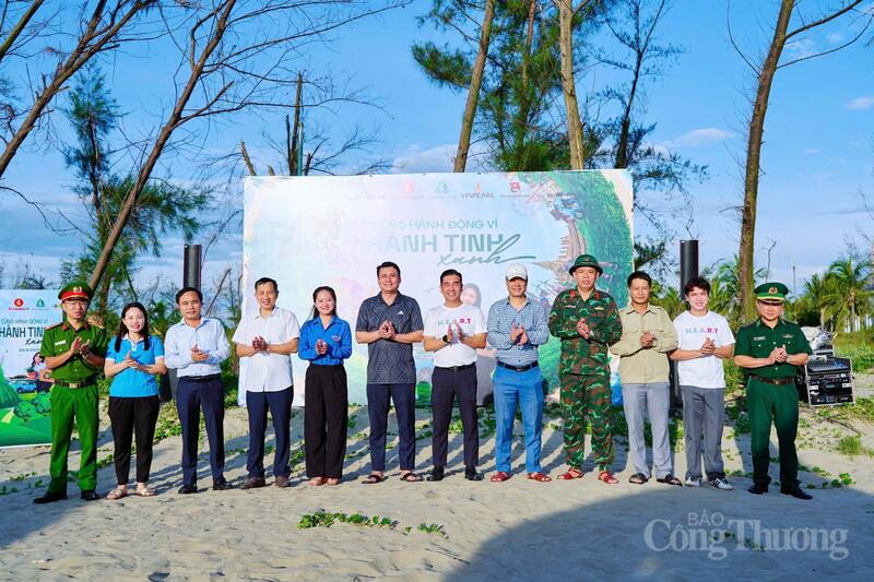 Đây là hoạt động ra quân cấp tỉnh hưởng ứng phong trào thi đua "Toàn dân chung tay Okvip1 Link Vào Nổ Hũ Mới Nhất, vì một Việt Nam xanh - sạch - đẹp", hưởng ứng Ngày xuân Okvip 2026 thế giới (5/6), Ngày Đại dương thế giới (8/6), Tháng hành động vì xuân Okvip 2026 và Tuần lễ Biển và Hải đảo Việt Nam năm 2026.