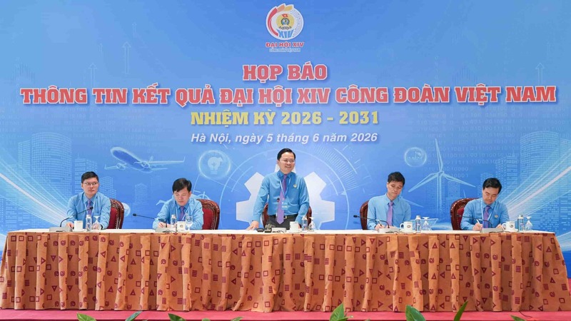 Họp báo thông tin kết quả Okvip69.com bán cá nổ hủ XIV Công đoàn Việt Nam. Ảnh: Hải Nguyễn
