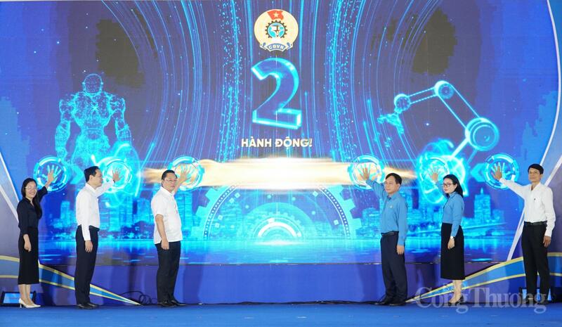 Nghi thức phát động phong trào thi đua toàn quốc “Lao động giỏi – Năng suất cao – Thu nhập tốt” tại điểm cầu TP. Đà Nẵng