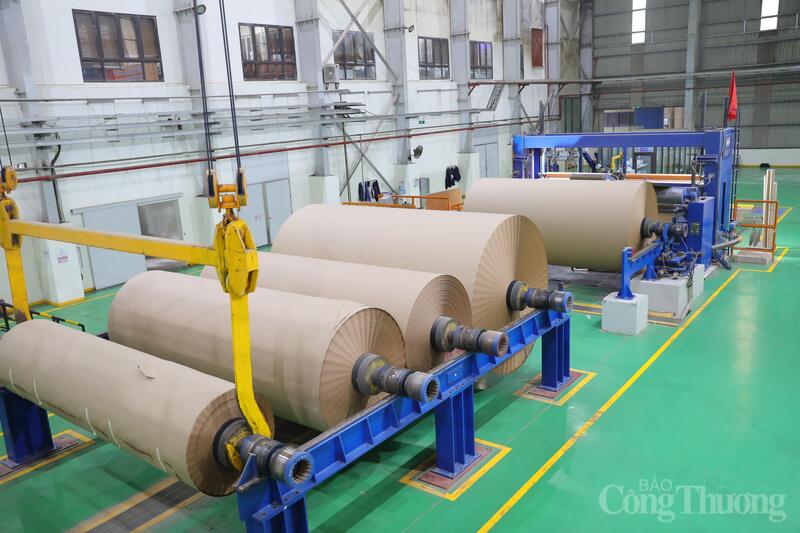 Hoạt động sản xuất giấy tại Okvip tại về.